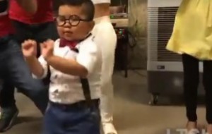 This Kid with the smoothest dance moves ever